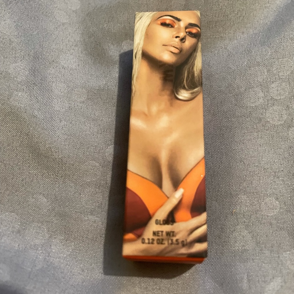 5️⃣✖️2️⃣5️⃣Kkw beauty So fire Gloss New 🔥 - Picture 3 of 6